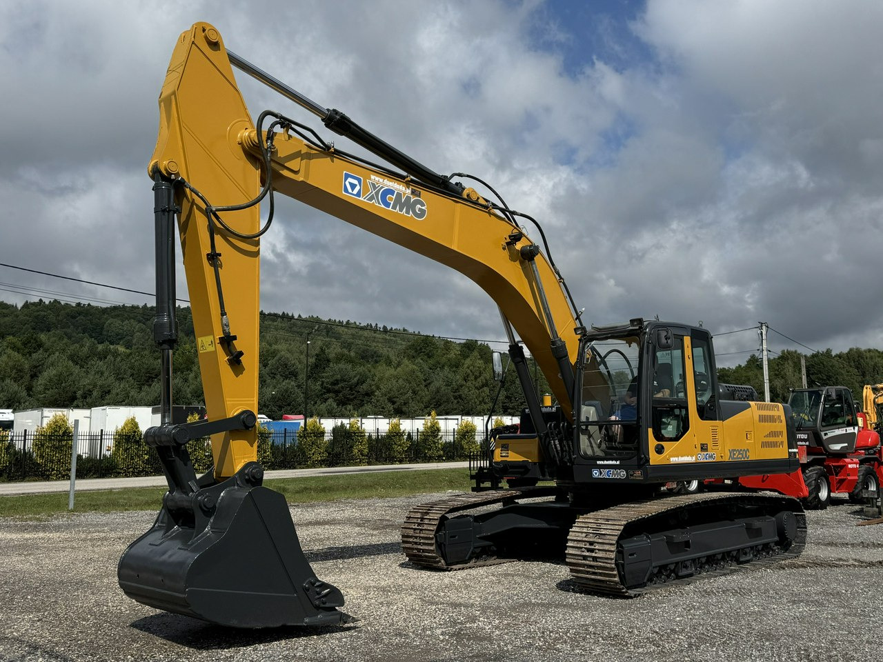 XCMG XE 250C 25ton Bez DPF i Adblue Stan Jak Nowy - Bæltegravemaskine: billede 3 XCMG XE 250C 25ton Bez DPF i Adblue Stan Jak Nowy - Bæltegravemaskine: billede 3