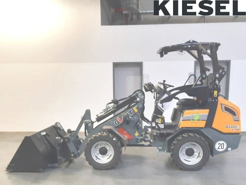 Giant G 2200 E X-Tra Elektro / electric - Skridstyret minilæsser: billede 1 Giant G 2200 E X-Tra Elektro / electric - Skridstyret minilæsser: billede 1