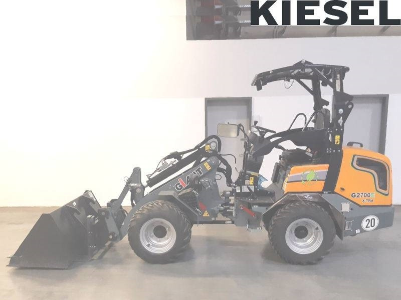 Giant G 2700 E X-Tra Elektro / electric - Skridstyret minilæsser: billede 1 Giant G 2700 E X-Tra Elektro / electric - Skridstyret minilæsser: billede 1