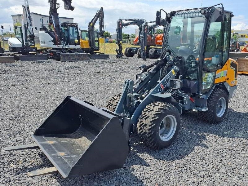 Giant G 2700 E X-Tra Elektro / electric  - Skridstyret minilæsser: billede 2 Giant G 2700 E X-Tra Elektro / electric  - Skridstyret minilæsser: billede 2