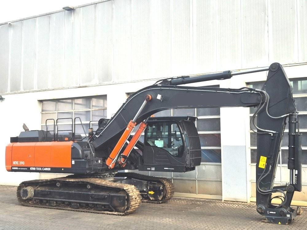 Hitachi KTEG KTC 390-6 - Bæltegravemaskine: billede 4 Hitachi KTEG KTC 390-6 - Bæltegravemaskine: billede 4