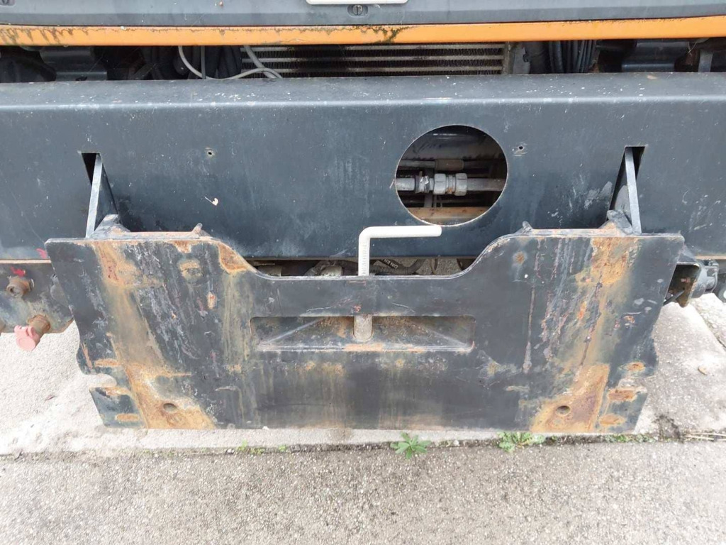 MAN LE 8.220 4x4 / Kran - Tipvogn lastbil, Lastbil med kran: billede 2 MAN LE 8.220 4x4 / Kran - Tipvogn lastbil, Lastbil med kran: billede 2