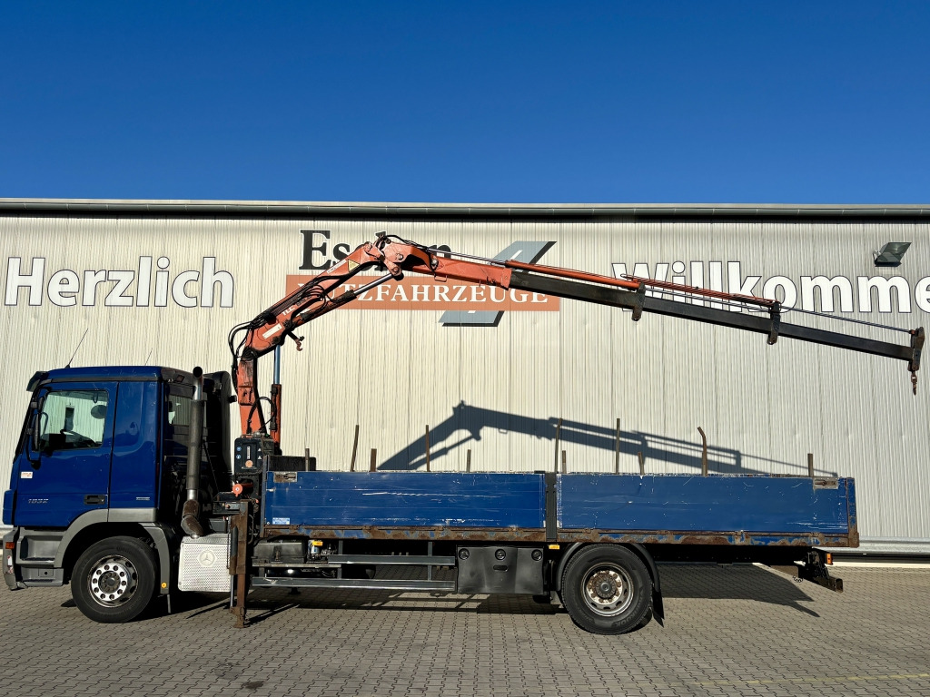 Mercedes-Benz 1832 L / Terex 85.2-A3 Faltkran - Lastbil med lad, Lastbil med kran: billede 3 Mercedes-Benz 1832 L / Terex 85.2-A3 Faltkran - Lastbil med lad, Lastbil med kran: billede 3