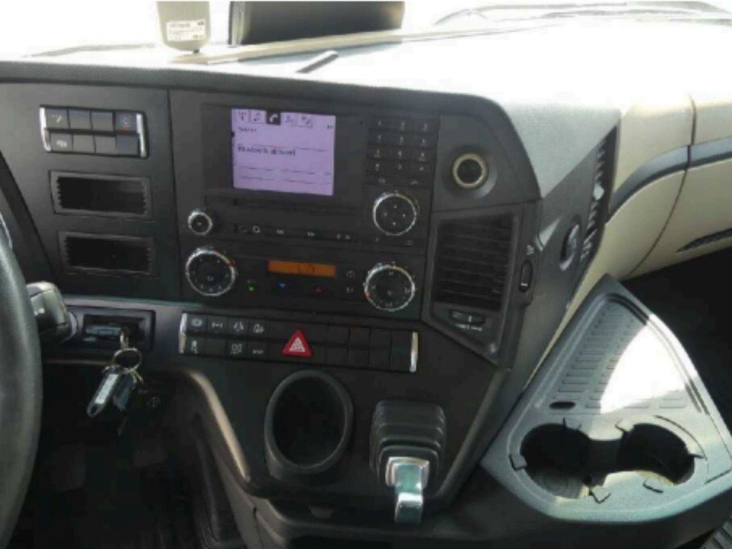 Mercedes-Benz 1846 Actros LS 4x2, StreamSpace - Trækker: billede 2 Mercedes-Benz 1846 Actros LS 4x2, StreamSpace - Trækker: billede 2