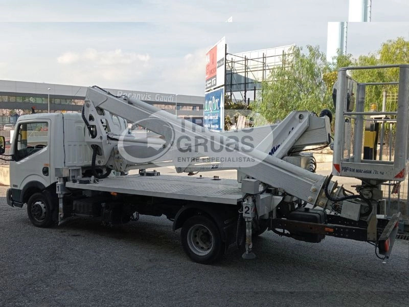 MULTITEL NISSAN NT 400 + MX 250 - Lastbil med mandskabslift: billede 3 MULTITEL NISSAN NT 400 + MX 250 - Lastbil med mandskabslift: billede 3