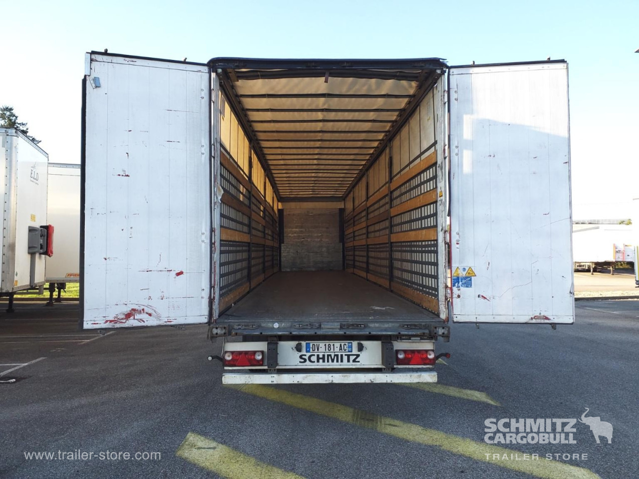 SCHMITZ Curtainsider Standard - Gardintrailer: billede 4 SCHMITZ Curtainsider Standard - Gardintrailer: billede 4