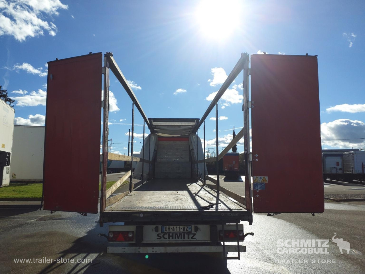 SCHMITZ Curtainsider Standard - Gardintrailer: billede 2 SCHMITZ Curtainsider Standard - Gardintrailer: billede 2