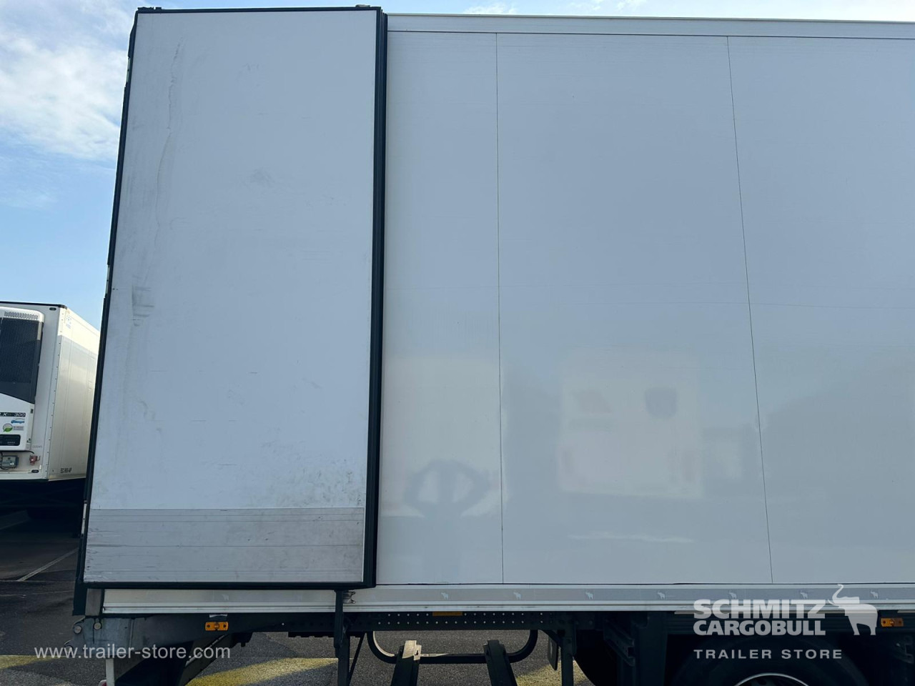 SCHMITZ Reefer Standard - Isotermisk sættevogn: billede 4 SCHMITZ Reefer Standard - Isotermisk sættevogn: billede 4