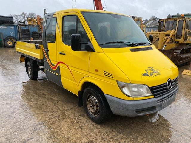 Mercedes 211 CDI B2C - Ladbil, Mandskabsbil: billede 2 Mercedes 211 CDI B2C - Ladbil, Mandskabsbil: billede 2