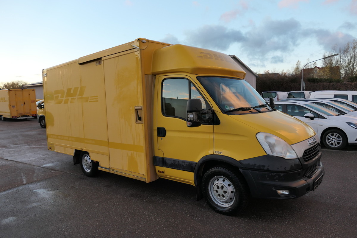 IVECO Daily 35 S11 C30C AUTOMATIK KAMERA Regale LUFT D - Varebil med kasse: billede 1 IVECO Daily 35 S11 C30C AUTOMATIK KAMERA Regale LUFT D - Varebil med kasse: billede 1