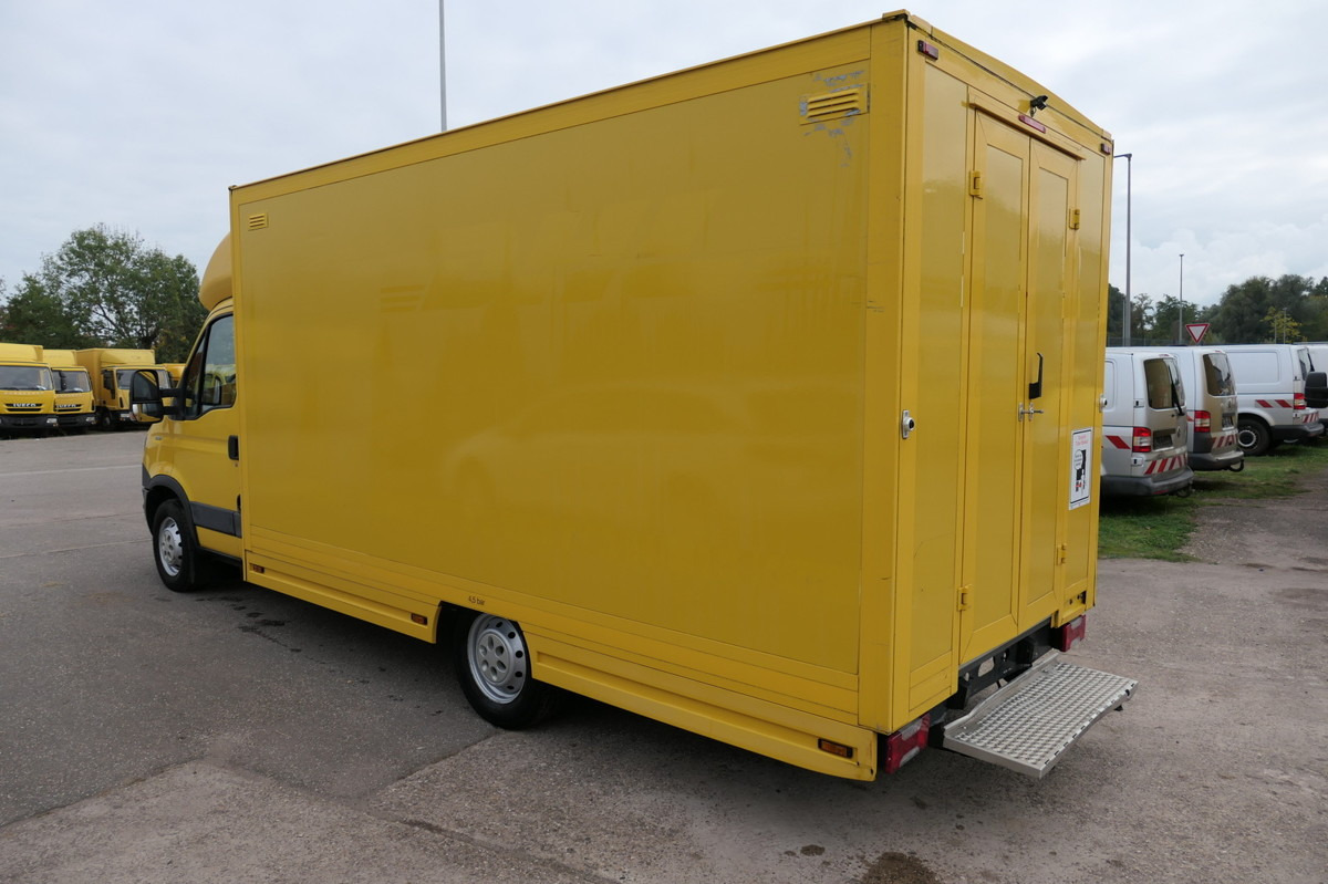 IVECO Daily 35 S11 C30C AUTOMATIK KAMERA Regale LUFT D - Varebil med kasse: billede 4 IVECO Daily 35 S11 C30C AUTOMATIK KAMERA Regale LUFT D - Varebil med kasse: billede 4