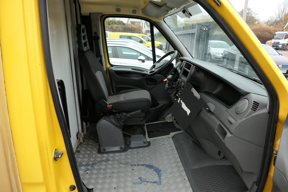 IVECO Daily 35 S11 C30C AUTOMATIK KAMERA Regale LUFT D - Varebil med kasse: billede 5 IVECO Daily 35 S11 C30C AUTOMATIK KAMERA Regale LUFT D - Varebil med kasse: billede 5