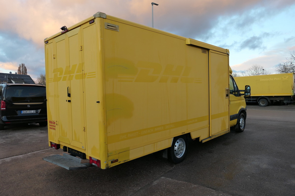 IVECO Daily 35 S11 C30C AUTOMATIK KAMERA Regale LUFT D - Varebil med kasse: billede 3 IVECO Daily 35 S11 C30C AUTOMATIK KAMERA Regale LUFT D - Varebil med kasse: billede 3