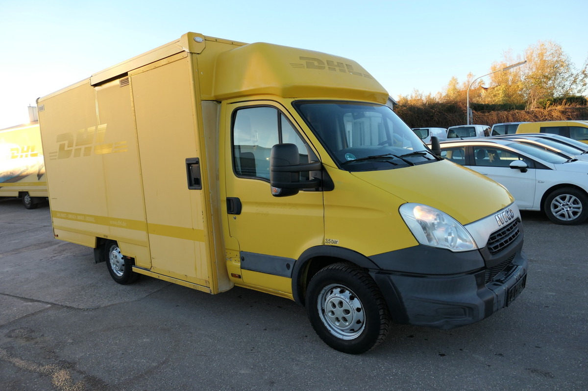 IVECO Daily 35 S11 C30C AUTOMATIK KAMERA Regale LUFT D - Varebil med kasse: billede 2 IVECO Daily 35 S11 C30C AUTOMATIK KAMERA Regale LUFT D - Varebil med kasse: billede 2