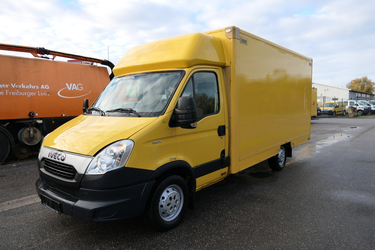 IVECO Daily 35 S11 C30C AUTOMATIK KAMERA Regale LUFT D - Varebil med kasse: billede 2 IVECO Daily 35 S11 C30C AUTOMATIK KAMERA Regale LUFT D - Varebil med kasse: billede 2