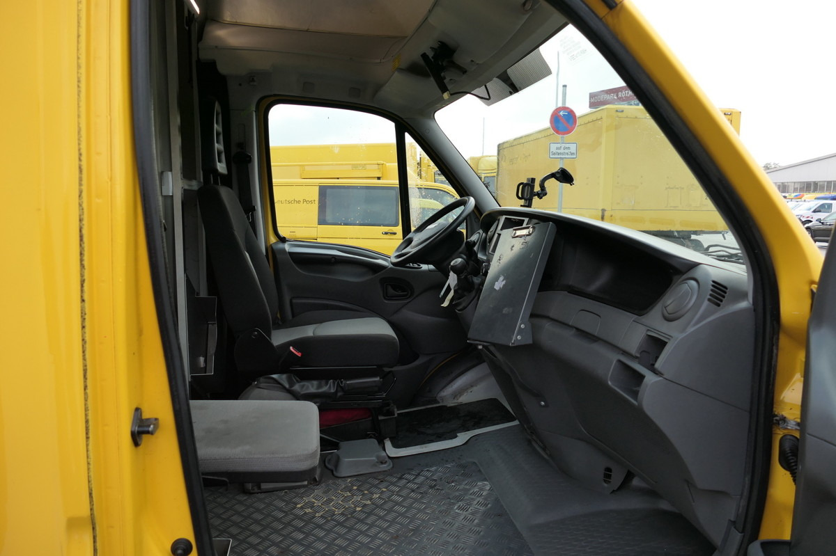 IVECO Daily 35 S11 C30C KURZ AUTOMATIK KAMERA Regale L - Varebil med kasse: billede 5 IVECO Daily 35 S11 C30C KURZ AUTOMATIK KAMERA Regale L - Varebil med kasse: billede 5