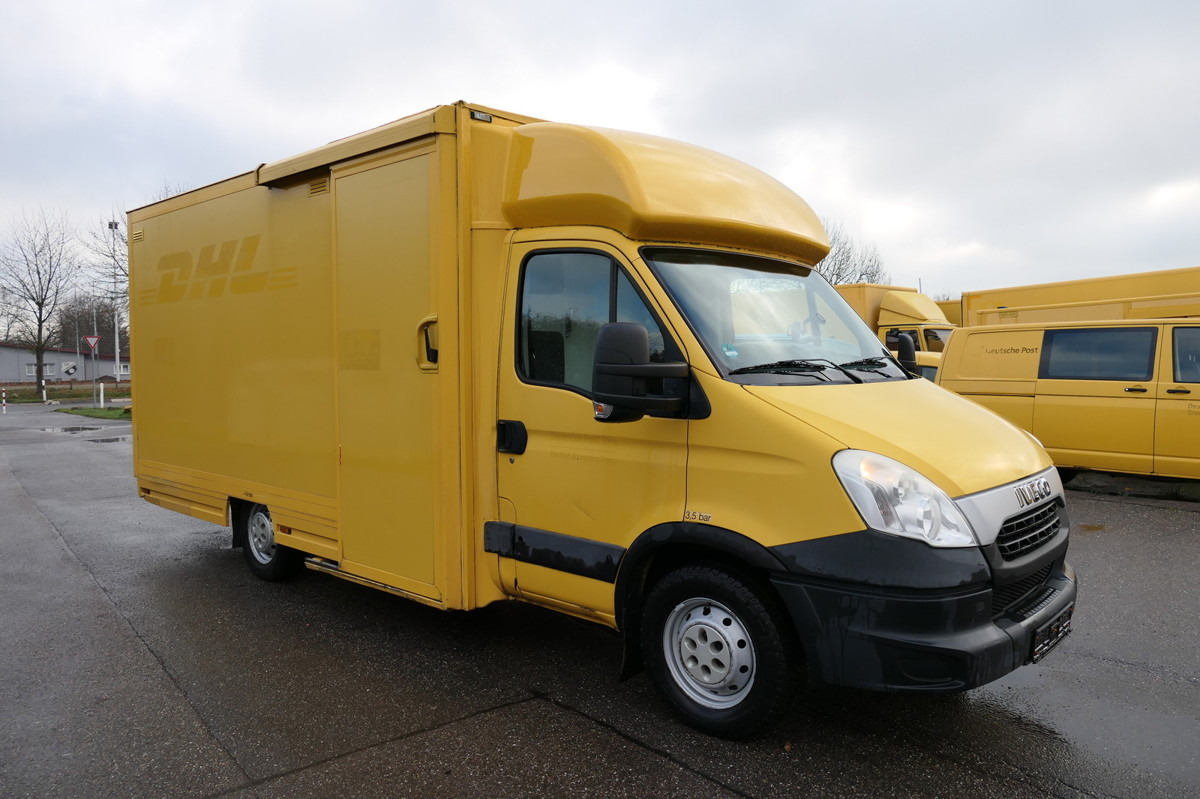 IVECO Daily 35 S11 C30C KURZ AUTOMATIK KAMERA Regale L - Varebil med kasse: billede 1 IVECO Daily 35 S11 C30C KURZ AUTOMATIK KAMERA Regale L - Varebil med kasse: billede 1