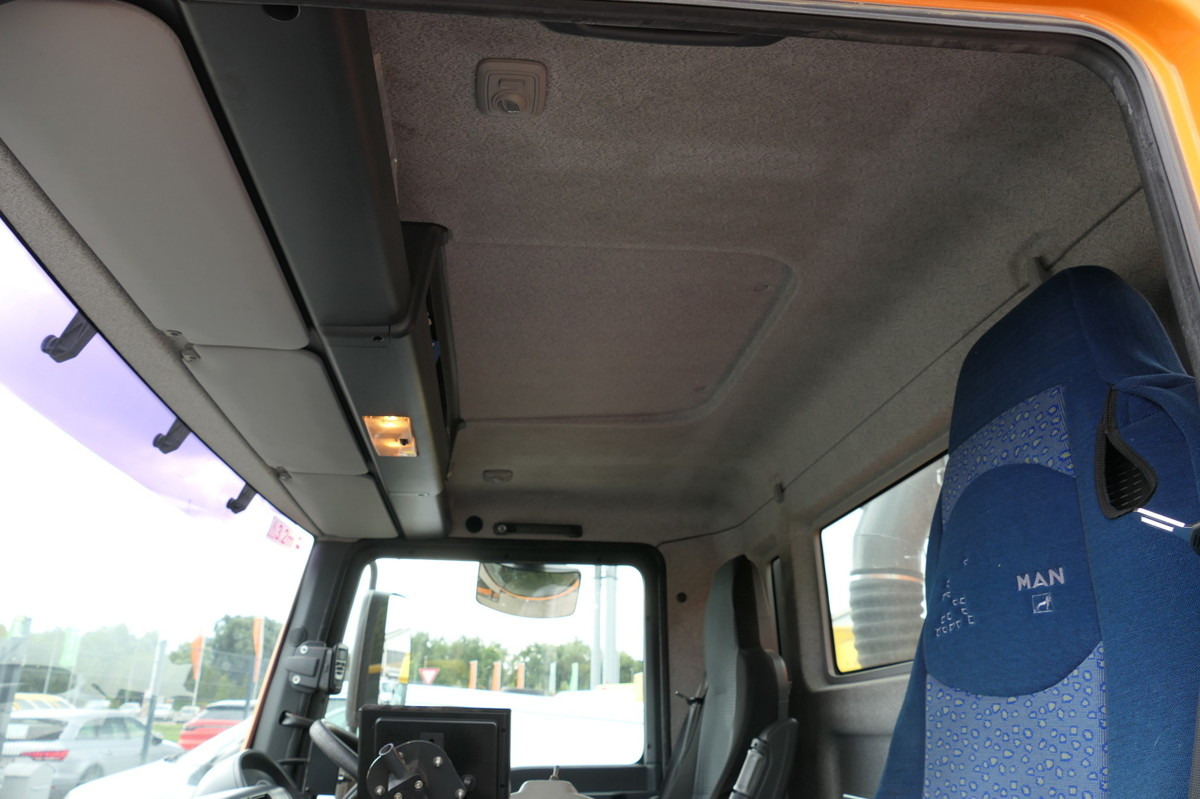 Fejebil MAN TGL 12.250 Küpper Weisser Kehrmaschine: billede 8 Fejebil MAN TGL 12.250 Küpper Weisser Kehrmaschine: billede 8