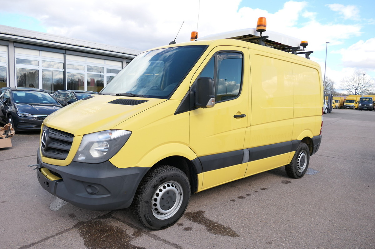MERCEDES-BENZ Sprinter 216 CDI KLIMA - Begleitfahrzeug SCHLAFB - Små varebil: billede 2 MERCEDES-BENZ Sprinter 216 CDI KLIMA - Begleitfahrzeug SCHLAFB - Små varebil: billede 2