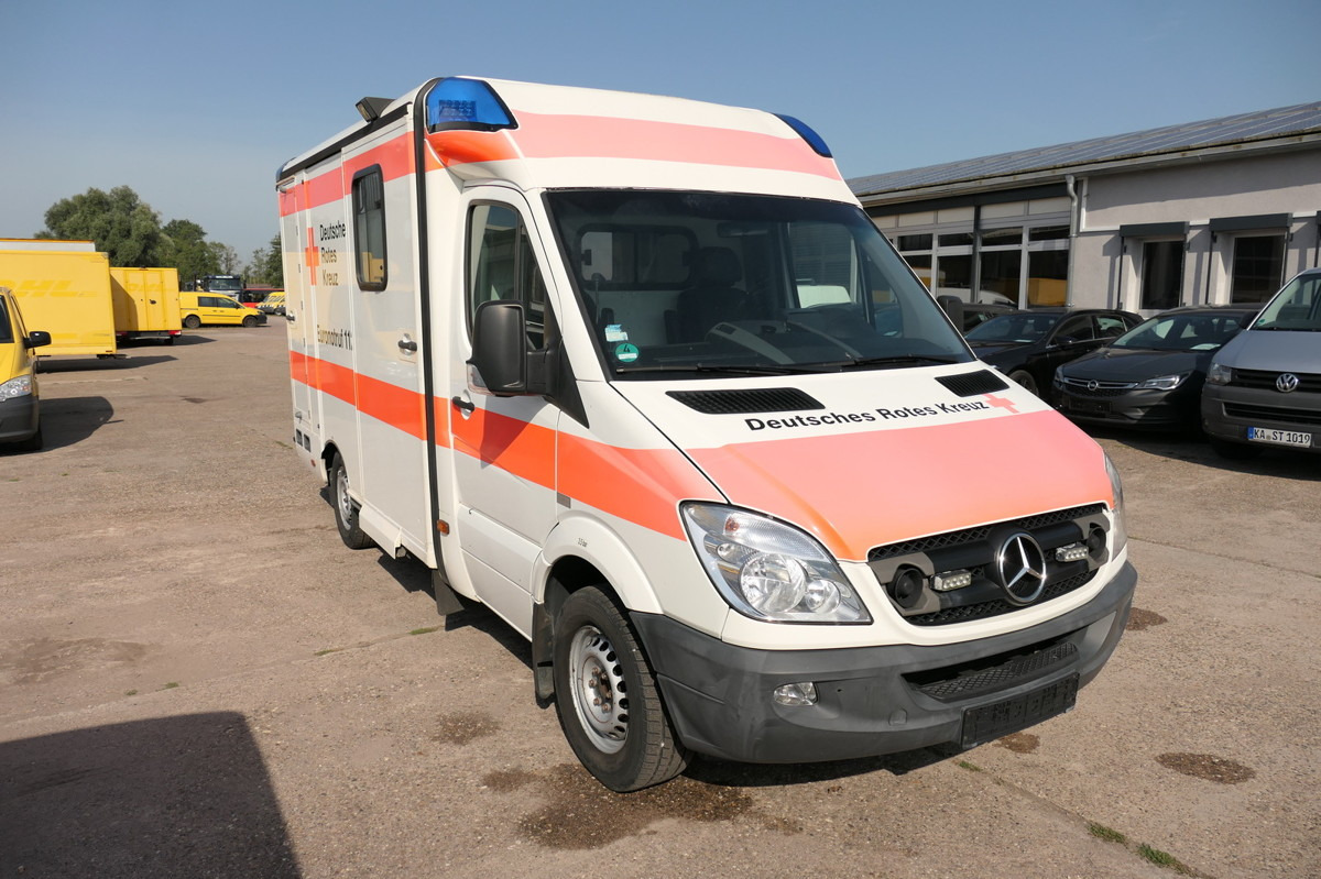 MERCEDES-BENZ Sprinter 316 CDI KLIMA Krankenwagen - Ambulance: billede 1 MERCEDES-BENZ Sprinter 316 CDI KLIMA Krankenwagen - Ambulance: billede 1