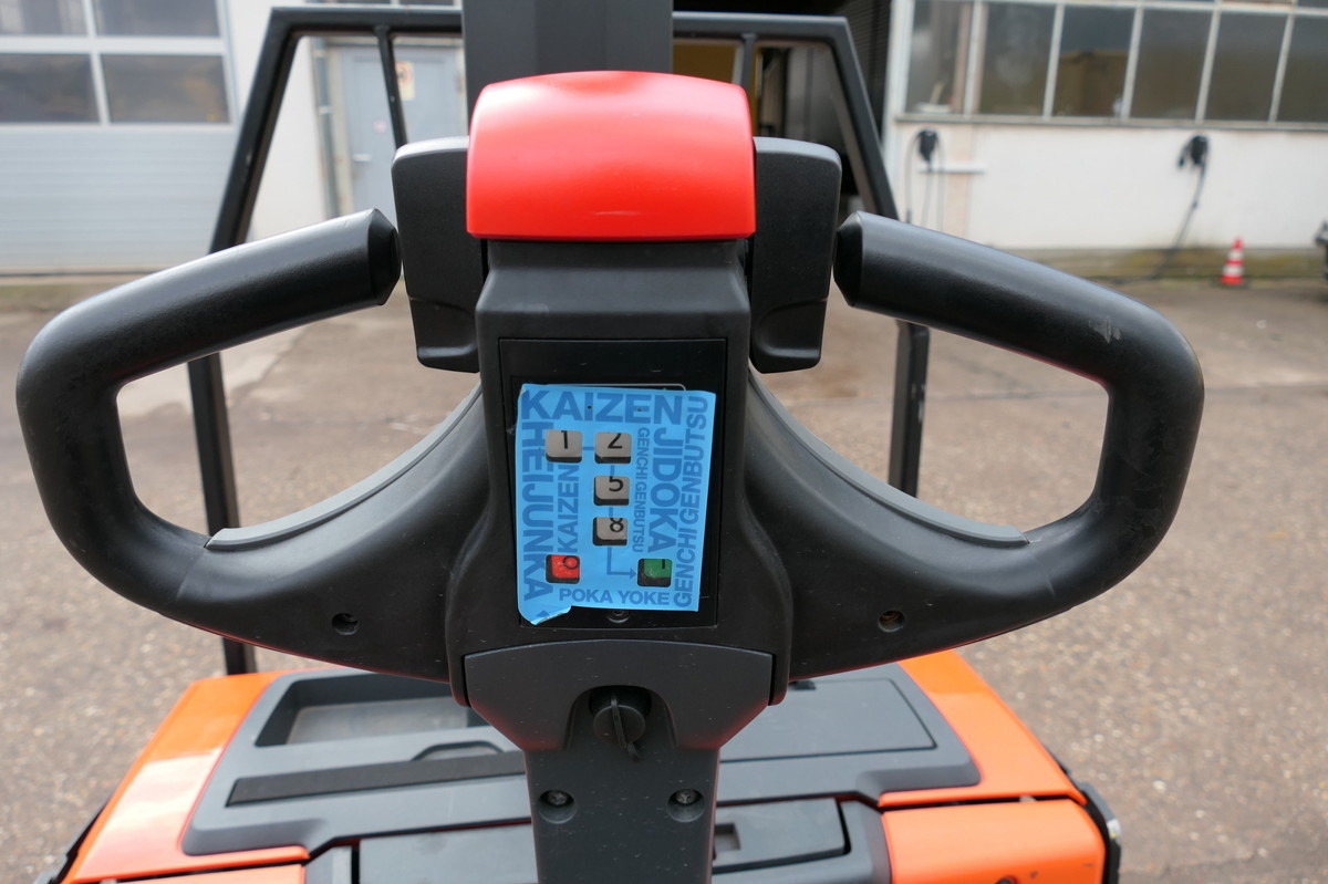 TOYOTA SWE 080L - Håndløftevogn: billede 5 TOYOTA SWE 080L - Håndløftevogn: billede 5