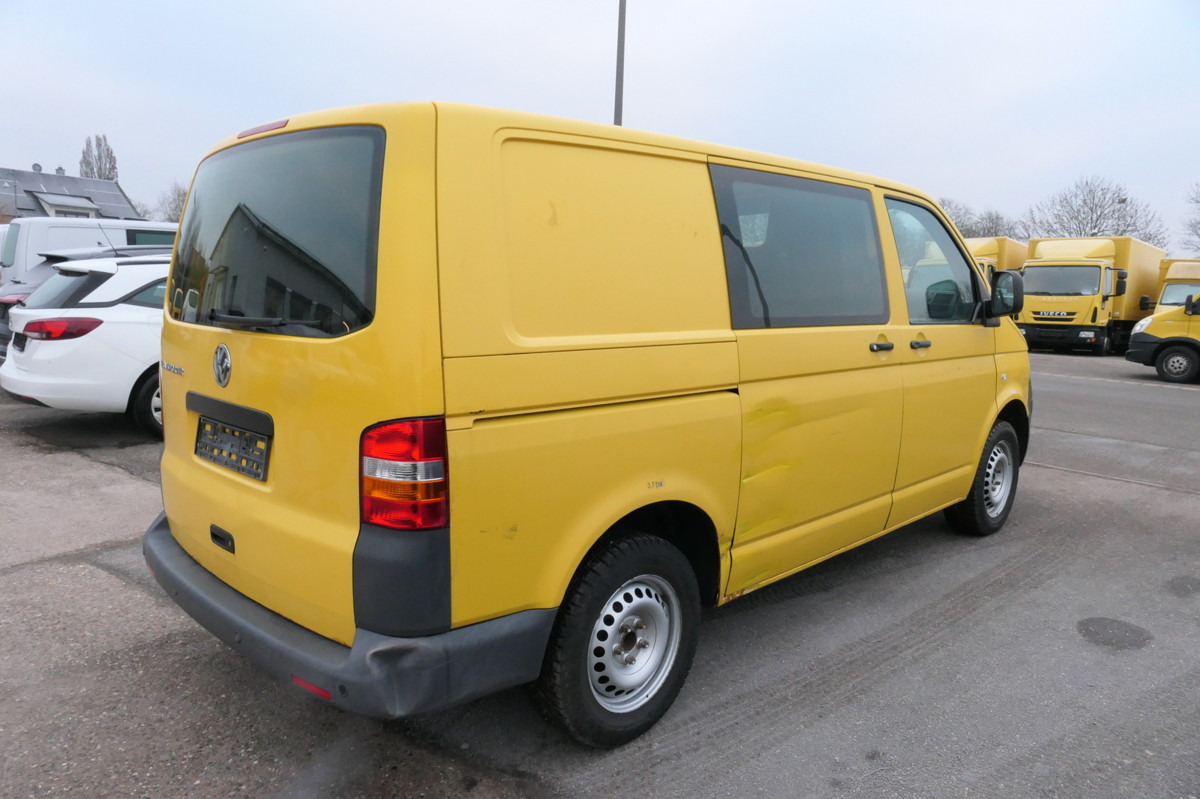 VW T5 Transporter 1.9 TDI PARKTRONIK 2xSCHIEBETÜR - Små varebil: billede 4 VW T5 Transporter 1.9 TDI PARKTRONIK 2xSCHIEBETÜR - Små varebil: billede 4