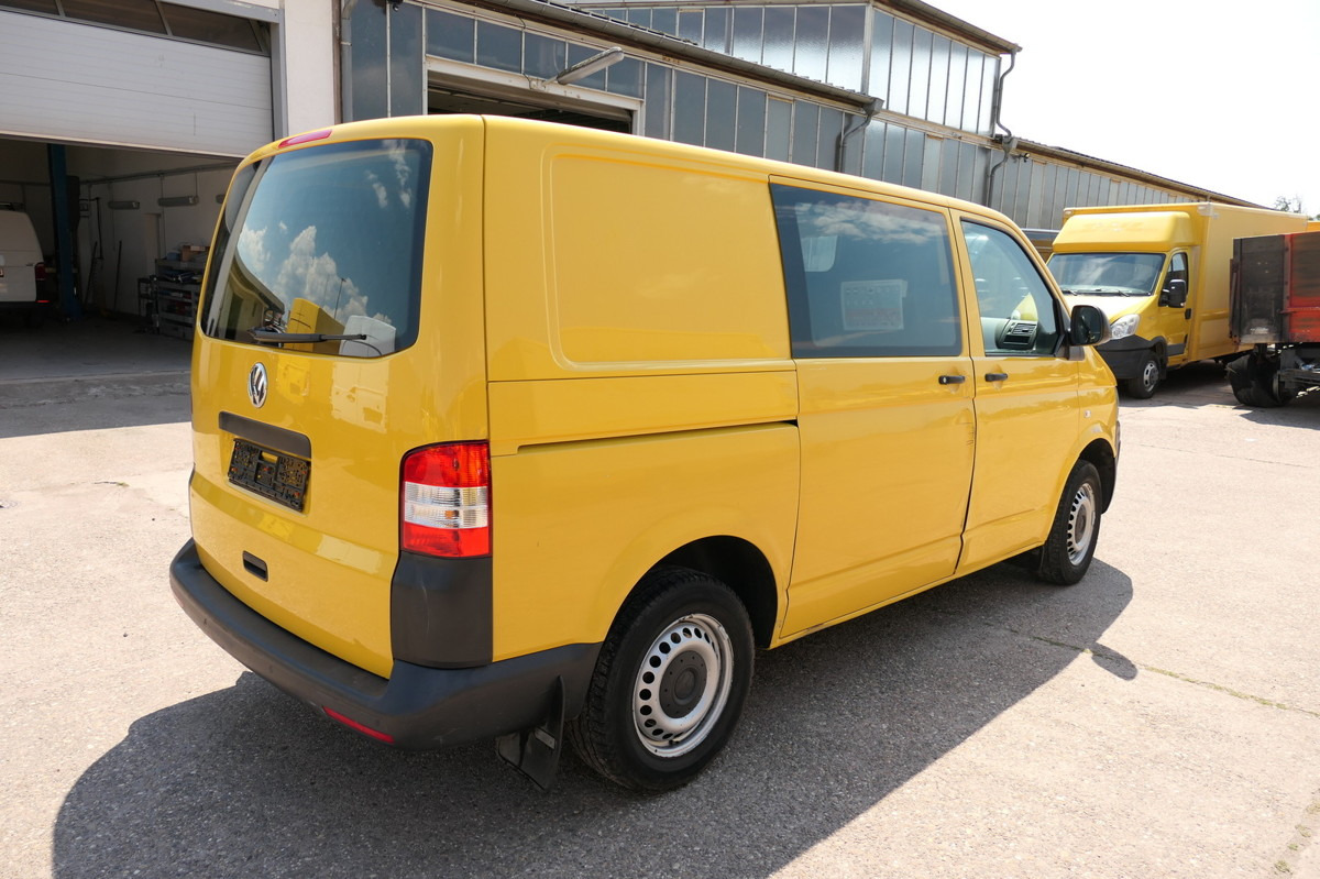 VW T5 Transporter 2.0 TDI EURO-5 CoC 2xSCHIEBETÜR P - Små varebil: billede 4 VW T5 Transporter 2.0 TDI EURO-5 CoC 2xSCHIEBETÜR P - Små varebil: billede 4