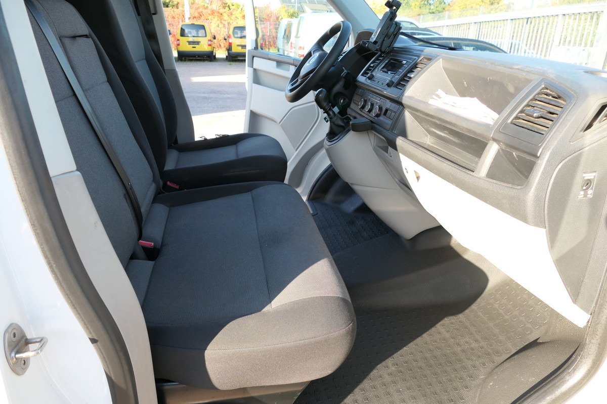 Leje en VW T6 Transporter 2.0 TDI 4Motion 3Sitzer KLIMA AHK VW T6 Transporter 2.0 TDI 4Motion 3Sitzer KLIMA AHK: billede 12 Leje en VW T6 Transporter 2.0 TDI 4Motion 3Sitzer KLIMA AHK VW T6 Transporter 2.0 TDI 4Motion 3Sitzer KLIMA AHK: billede 12