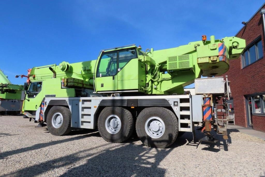 Liebherr LTM 1055-3.2 - Alle terræn kran: billede 4 Liebherr LTM 1055-3.2 - Alle terræn kran: billede 4