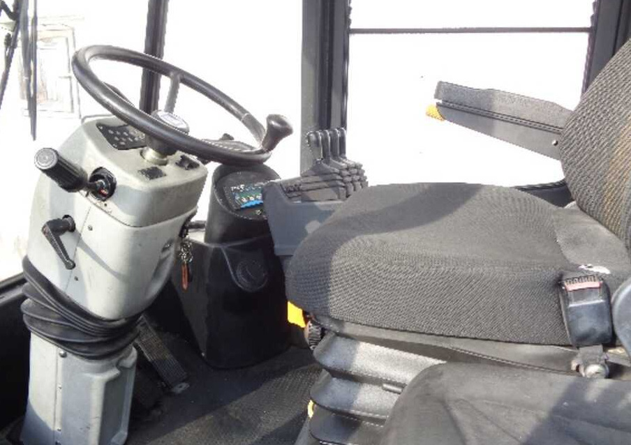 Fantuzzi FDC 180 - Diesel gaffeltruck: billede 2 Fantuzzi FDC 180 - Diesel gaffeltruck: billede 2