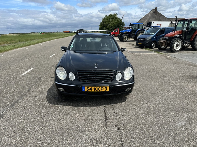 Mercedes-Benz E-Klasse 240 - Bil: billede 2 Mercedes-Benz E-Klasse 240 - Bil: billede 2