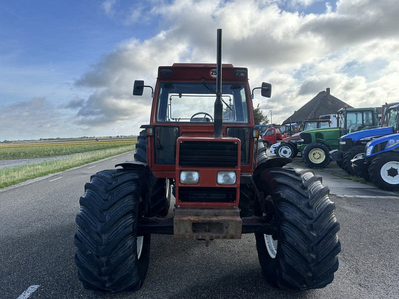 New Holland 100-90 DT - Traktor: billede 3 New Holland 100-90 DT - Traktor: billede 3