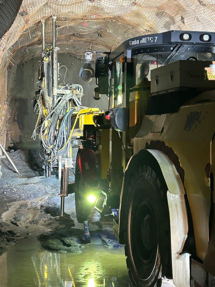 Atlas Copco (Epiroc) Simba ME7C - Styret boremaskine: billede 3 Atlas Copco (Epiroc) Simba ME7C - Styret boremaskine: billede 3