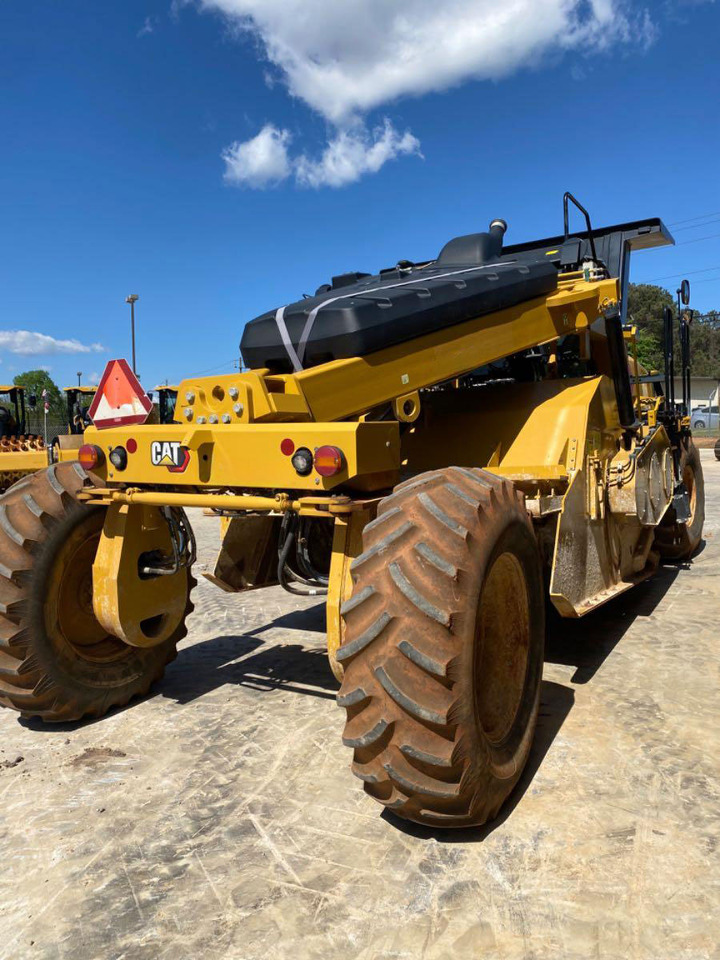 Caterpillar RM400 - Jord stabiliser: billede 3 Caterpillar RM400 - Jord stabiliser: billede 3