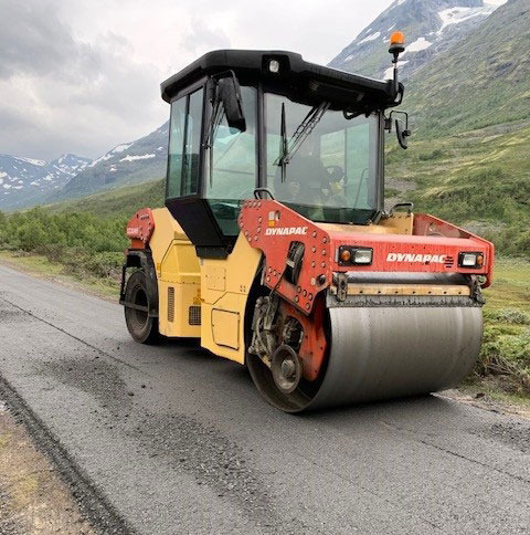 Dynapac CC424HF - Tromle: billede 3 Dynapac CC424HF - Tromle: billede 3