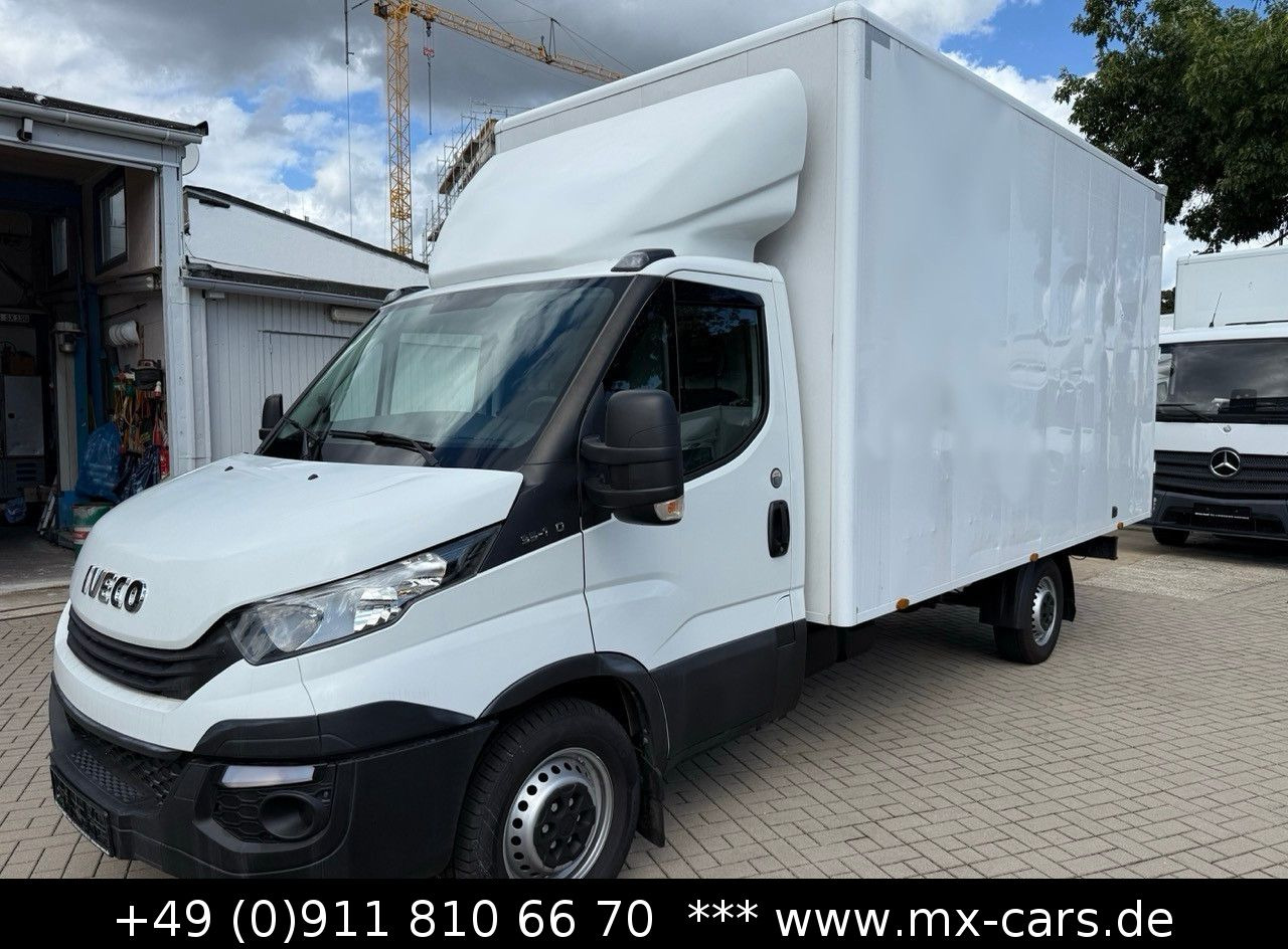 Iveco Daily 35s14 Möbel Maxi 4,39 l / 2,37 hoch 22 m³ - Varebil med kasse: billede 1 Iveco Daily 35s14 Möbel Maxi 4,39 l / 2,37 hoch 22 m³ - Varebil med kasse: billede 1