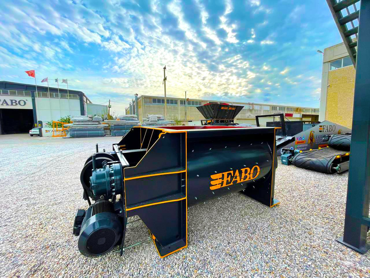 FABO twin shaft mixer - Betonblander: billede 1 FABO twin shaft mixer - Betonblander: billede 1