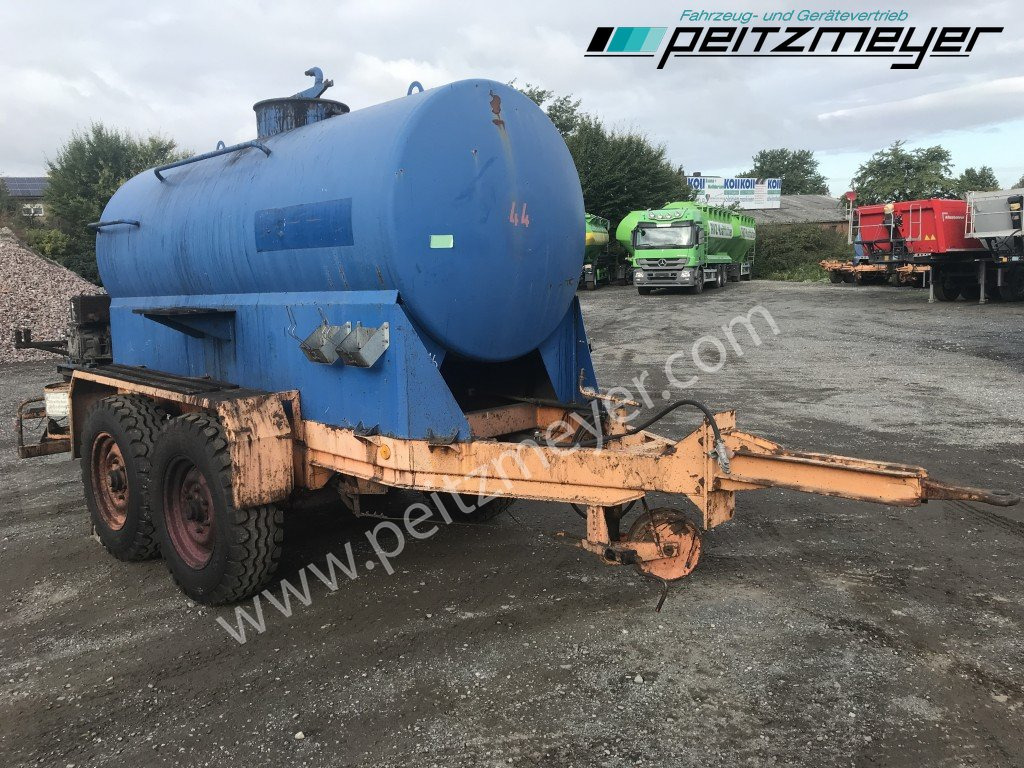 BATHE TANDEMANHÄNGER Bitum / Teerkocher 3,5 m³ Hatz Diesel-Motor 1 B 40 - Emulsionssprøjte: billede 3 BATHE TANDEMANHÄNGER Bitum / Teerkocher 3,5 m³ Hatz Diesel-Motor 1 B 40 - Emulsionssprøjte: billede 3