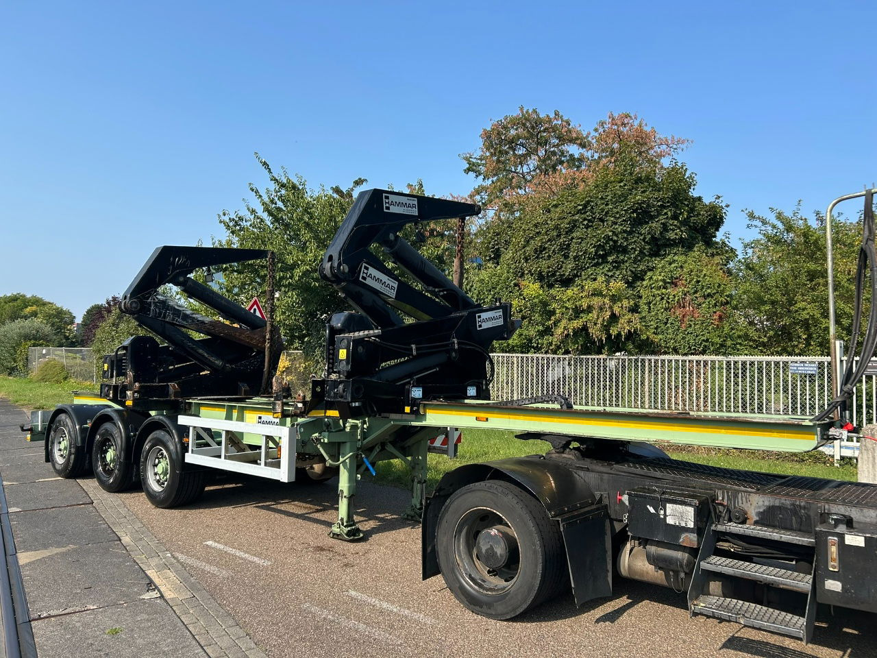 Hammar 195 HC / Wireless control / 33 tons / Telescopic chassis / last axle steering - Containerbil/ Veksellad sættevogn: billede 1 Hammar 195 HC / Wireless control / 33 tons / Telescopic chassis / last axle steering - Containerbil/ Veksellad sættevogn: billede 1