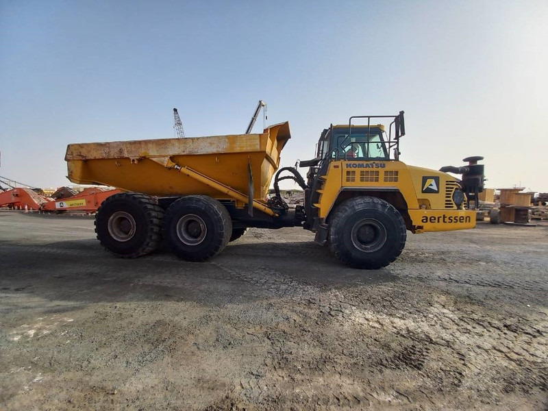 Komatsu HM400-3R (4pcs available in Abu Dhabi) - Knækstyret dumper: billede 3 Komatsu HM400-3R (4pcs available in Abu Dhabi) - Knækstyret dumper: billede 3