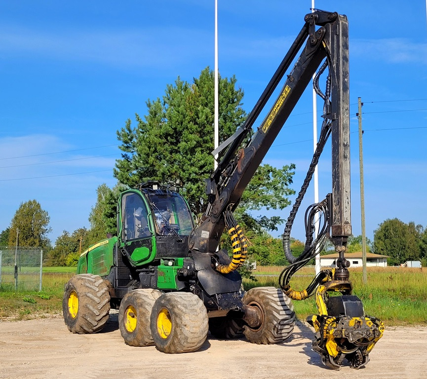 JOHN DEERE 1070 E - Skovmaskine: billede 3 JOHN DEERE 1070 E - Skovmaskine: billede 3