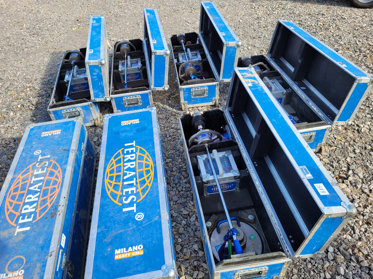 Terratest 4000 Light Weight Deflectometer - Bygningsudstyr: billede 1 Terratest 4000 Light Weight Deflectometer - Bygningsudstyr: billede 1