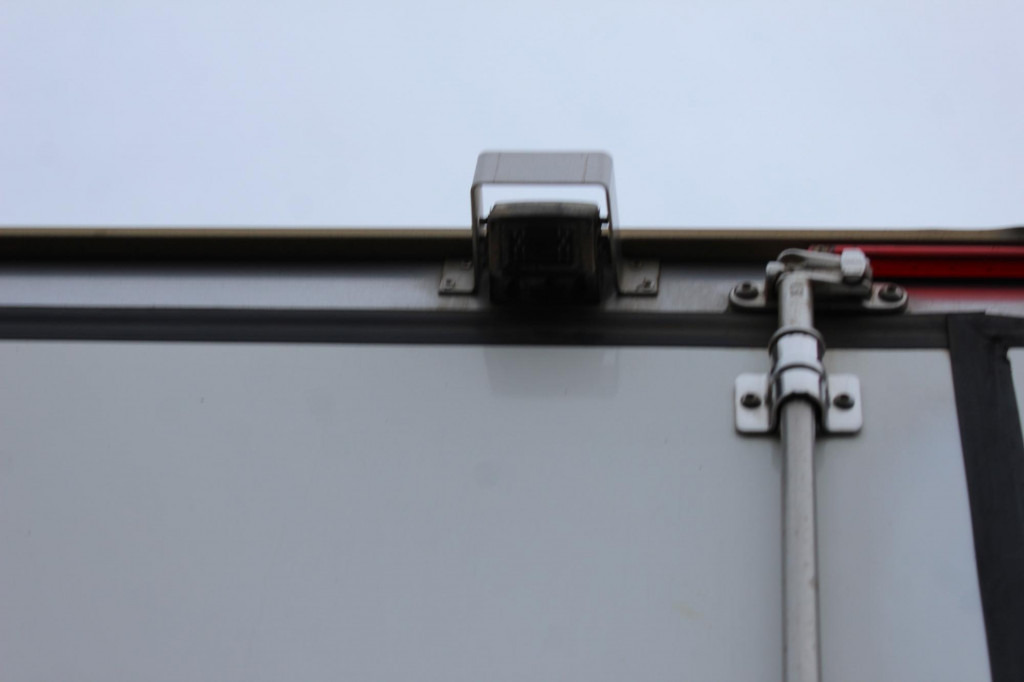 Iveco Daily 35-140 Hi-Matic CX 350 Tiefkühl Teil LBW - Kølebil: billede 5 Iveco Daily 35-140 Hi-Matic CX 350 Tiefkühl Teil LBW - Kølebil: billede 5