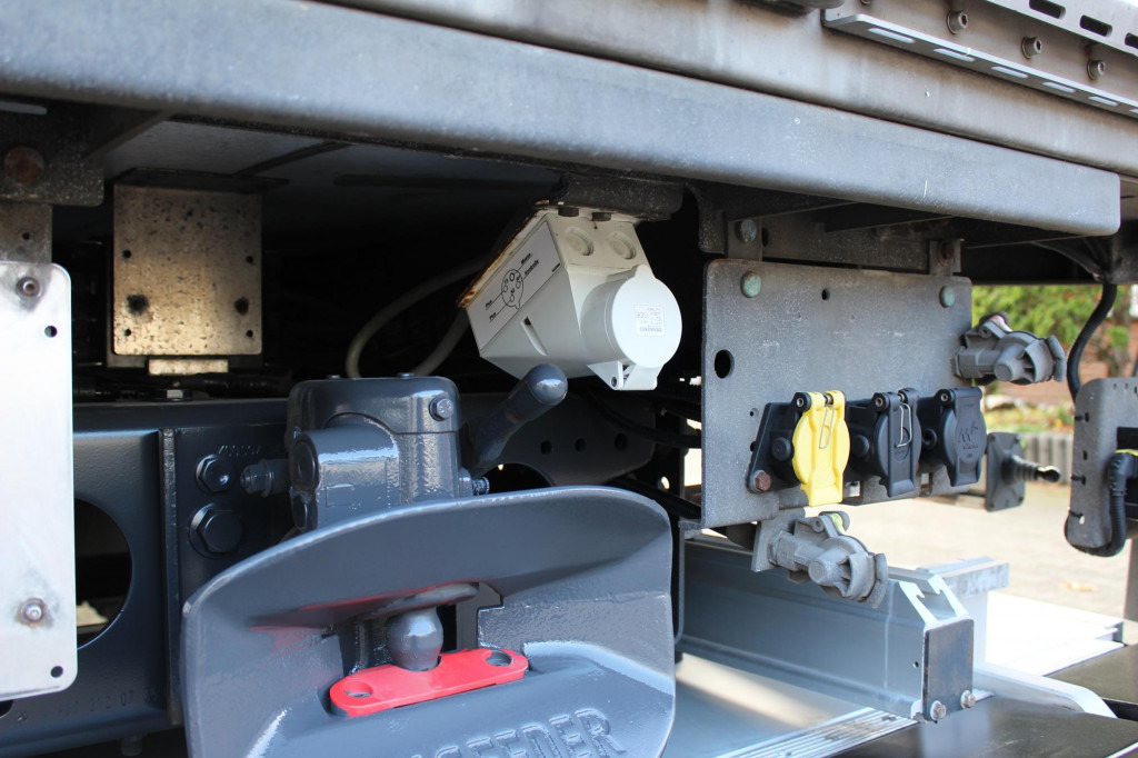 Mercedes-Benz Actros 1830 E6 TK T-1200R Multi Bi-Temp LBW AHK - Kølevogn lastbil: billede 5 Mercedes-Benz Actros 1830 E6 TK T-1200R Multi Bi-Temp LBW AHK - Kølevogn lastbil: billede 5