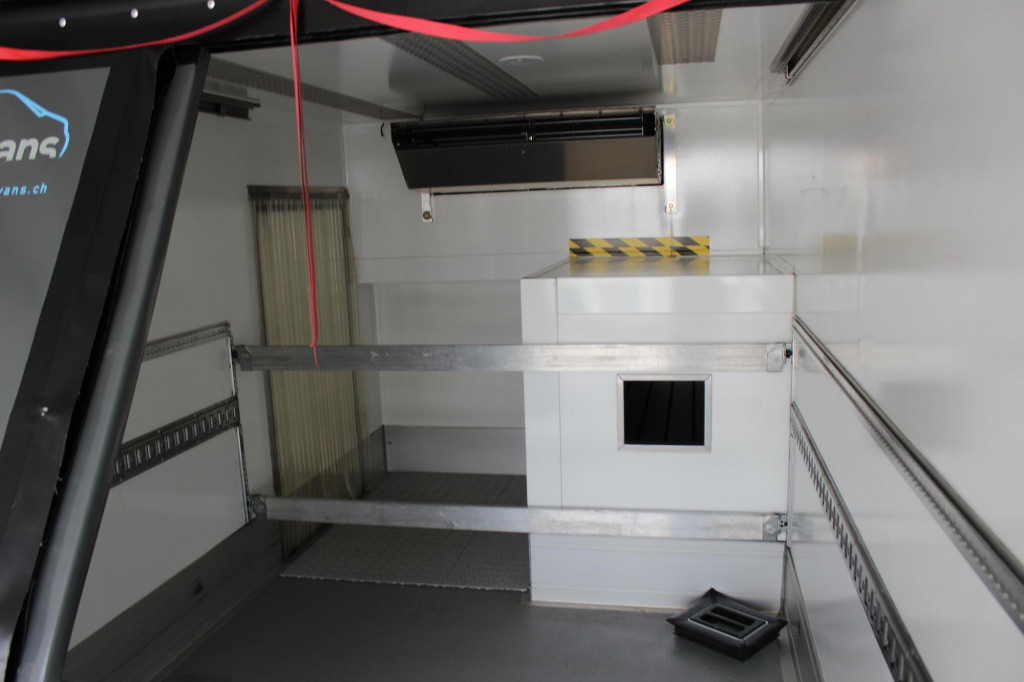 Mercedes-Benz Atego 1024 E6 TK T-1000R Strom Tür+LBW Nur 85Tkm - Kølevogn lastbil: billede 3 Mercedes-Benz Atego 1024 E6 TK T-1000R Strom Tür+LBW Nur 85Tkm - Kølevogn lastbil: billede 3