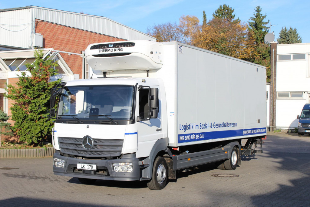 Mercedes-Benz Atego 1221 E6 TK T-800 R Strom Türen+LBW - Kølevogn lastbil: billede 1 Mercedes-Benz Atego 1221 E6 TK T-800 R Strom Türen+LBW - Kølevogn lastbil: billede 1