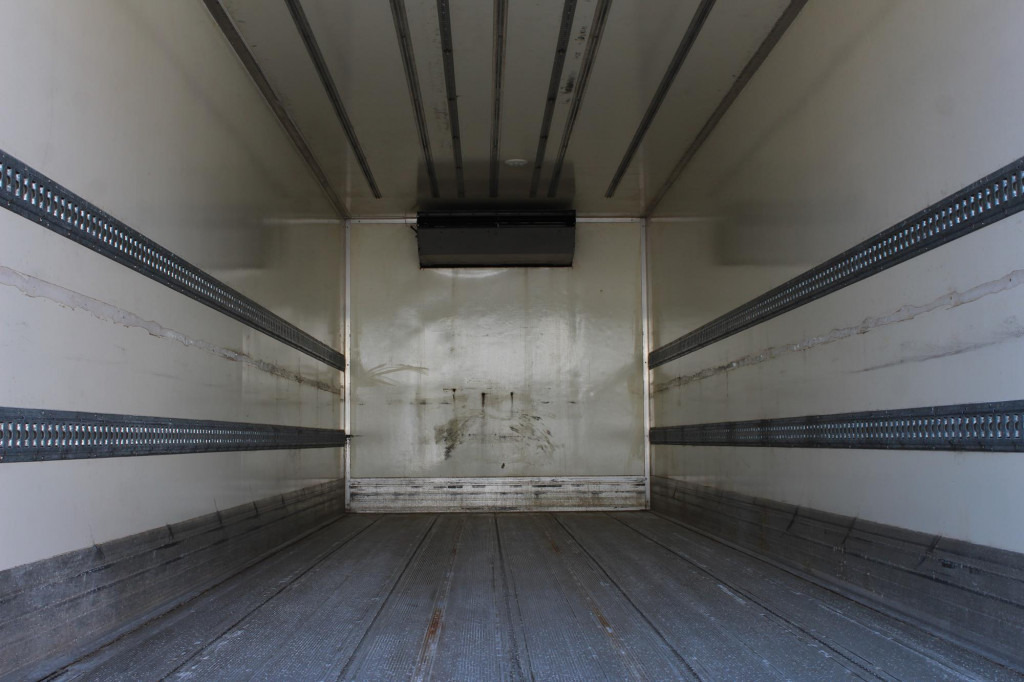 Mercedes-Benz Atego 1221 TK T-800R Tiefkühl Türen+LBW - Kølevogn lastbil: billede 3 Mercedes-Benz Atego 1221 TK T-800R Tiefkühl Türen+LBW - Kølevogn lastbil: billede 3