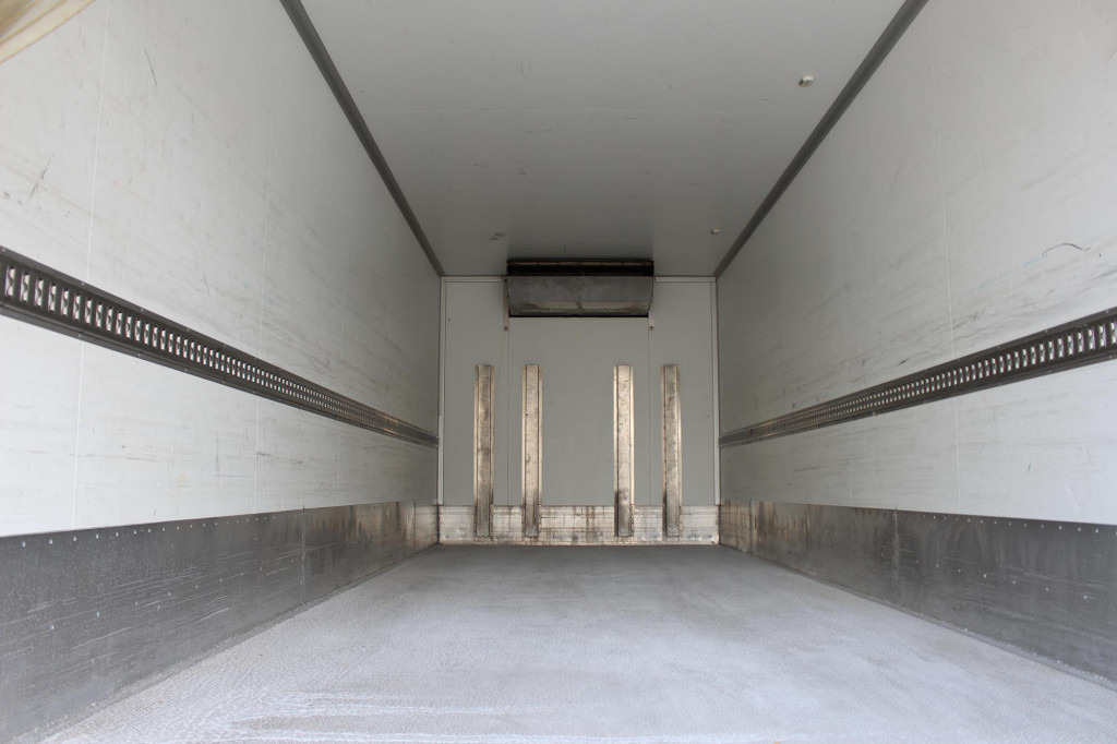 Mercedes-Benz Atego 1223 E6 TK T-800 R Strom LBW - Kølevogn lastbil: billede 2 Mercedes-Benz Atego 1223 E6 TK T-800 R Strom LBW - Kølevogn lastbil: billede 2