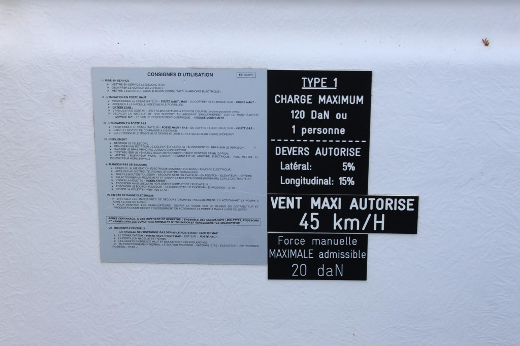 Renault Master Comilev 100TF1 10m Klima nur 167h HU-UVV - Lastbil med mandskabslift: billede 2 Renault Master Comilev 100TF1 10m Klima nur 167h HU-UVV - Lastbil med mandskabslift: billede 2