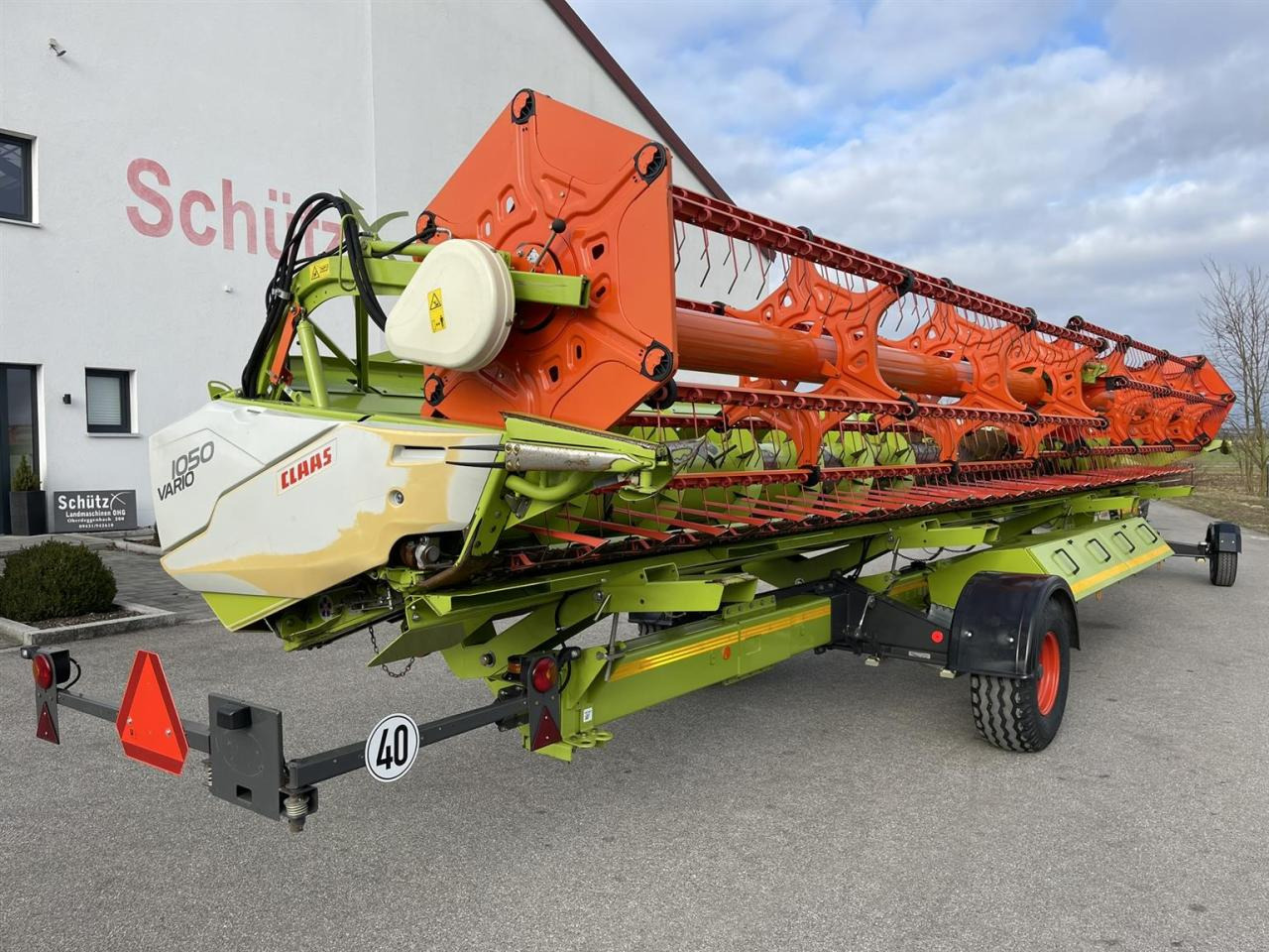 CLAAS Schneidwerk Claas Vario V1050, ca. 1600ha, LED Laser, Bj. 2016 - Skærebord til korn: billede 2 CLAAS Schneidwerk Claas Vario V1050, ca. 1600ha, LED Laser, Bj. 2016 - Skærebord til korn: billede 2